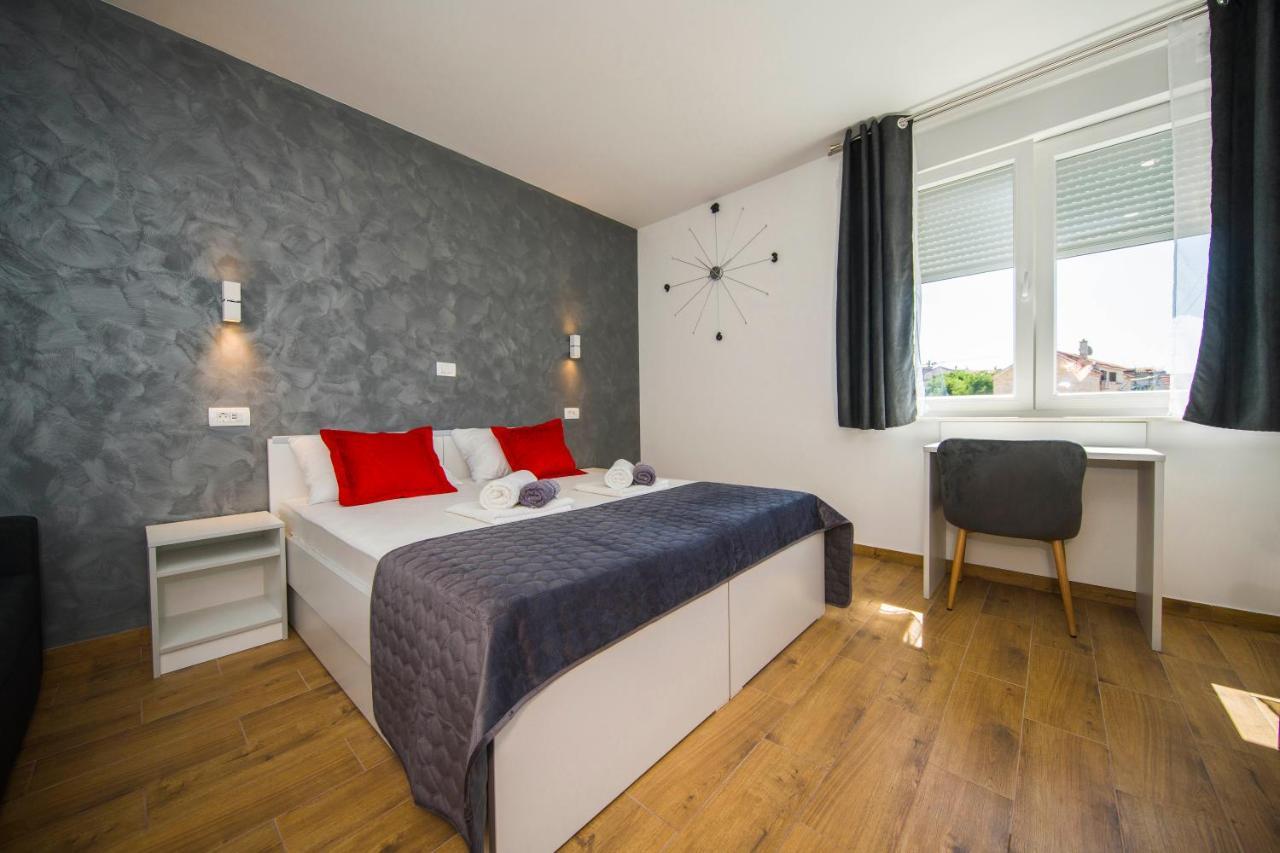 Split Central Luxury Studios Экстерьер фото